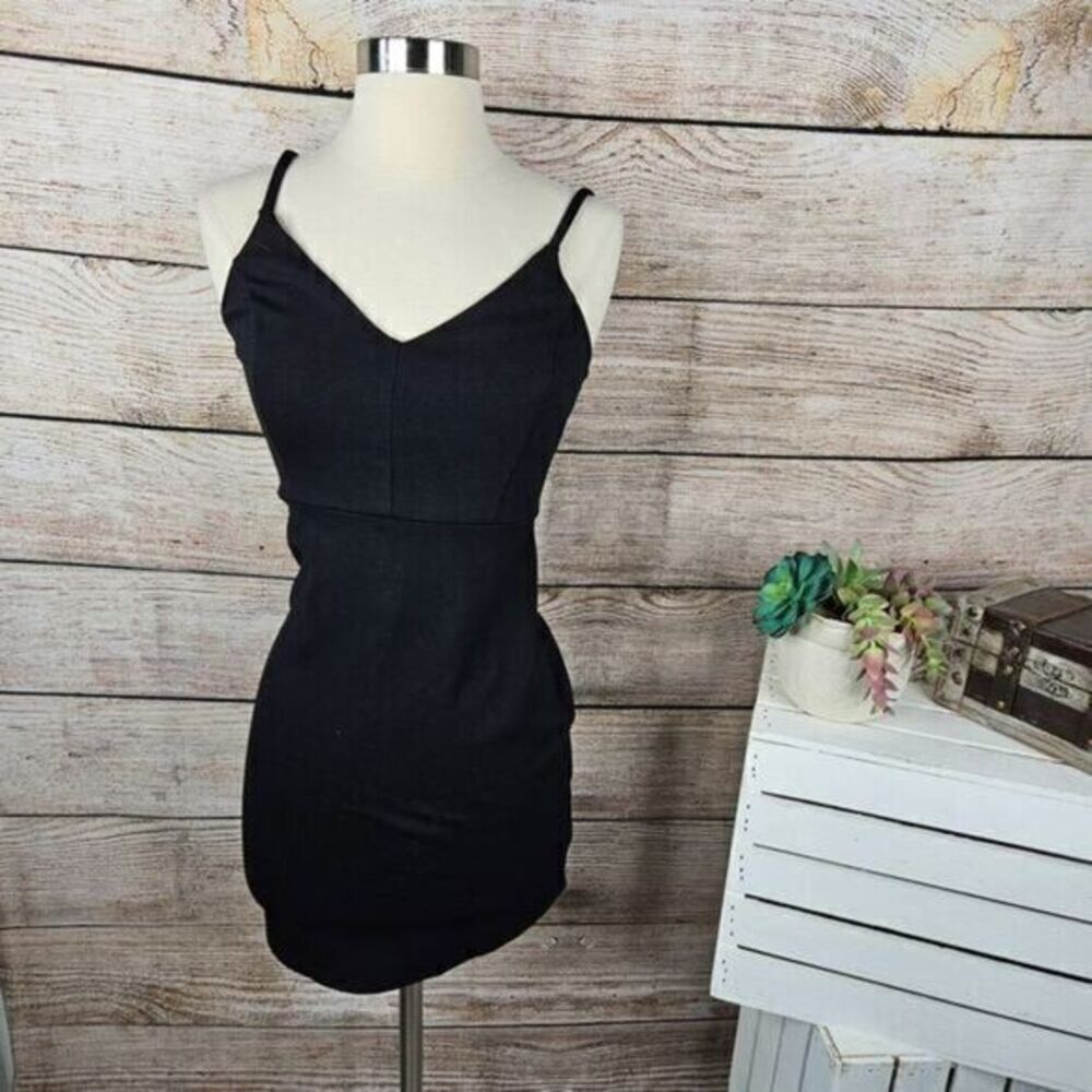 5/$25 Stella Luce Black Bodycon Dress Spaghetti Strap V-Neck Knee Length Size S
